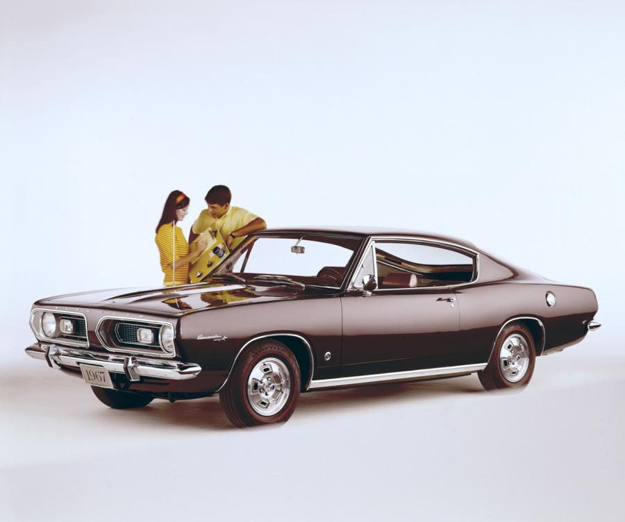  Plymouth Barracuda Fastback 1967 года  (фото 4 из 11)
